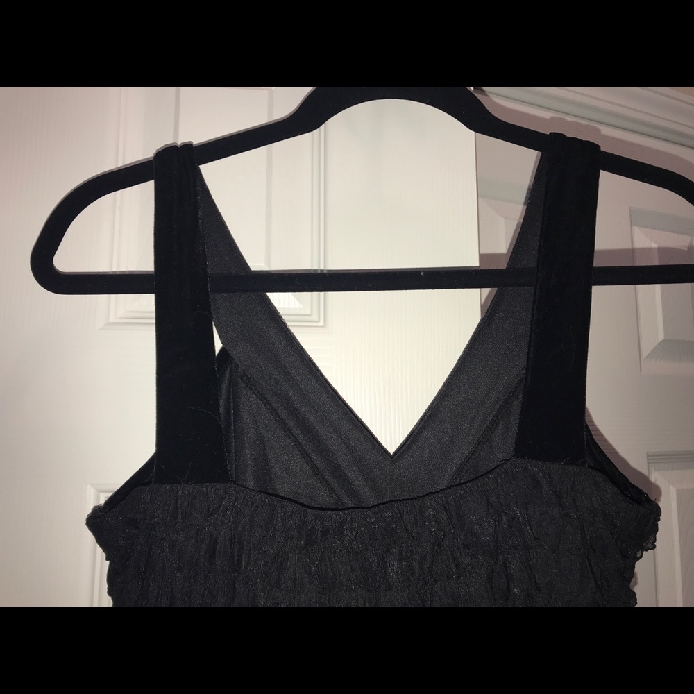 Dress - Picture 3 of 6